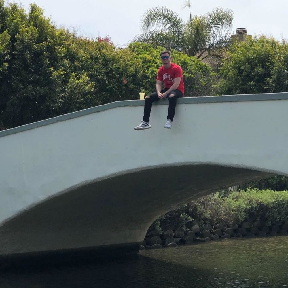 Meet your Posher, Justin